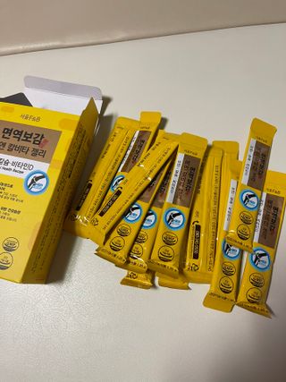 서울에프엔비 면역보감 뼈엔 칼비타 젤리 아연·칼슘·비타민D 20g X 15포 — 5점을 준 리뷰어가 2021년 11월 올린 사용 사진