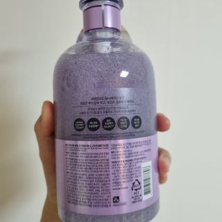 벨먼 내추럴스파 수분광채 스크럽 바디워시 600ml 5종 — 5점을 준 리뷰어가 2022년 5월 올린 사용 사진