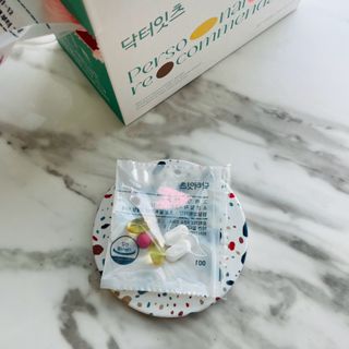 [닥터잇츠] 개인맞춤형 건강기능식품_2종 중 택 1 — 5점을 준 리뷰어가 2024년 1월 올린 사용 사진