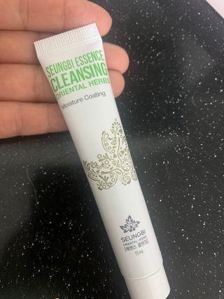 조아산코스메틱 에이스원 크림 + 에이스원 스킨 — 5점을 준 리뷰어가 2022년 4월 올린 사용 사진