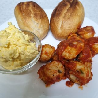 굽네몰 [굽네] 소스가 맛있는 닭가슴살 한입 볼 2종 8팩 — 5점을 준 리뷰어가 2021년 3월 올린 사용 사진
