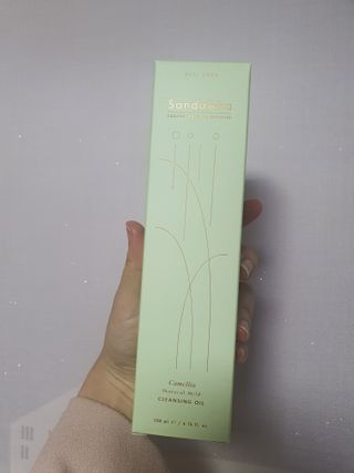 스킨큐어 산다화 순한 클렌징 동백 오일 200ml — 4점을 준 리뷰어가 2023년 4월 올린 사용 사진