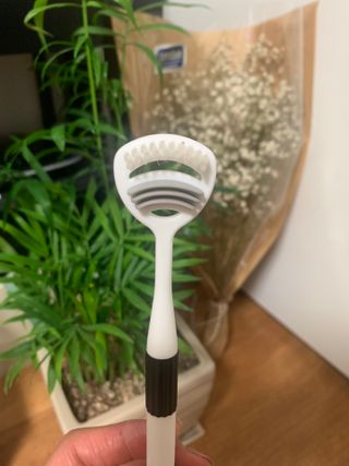 크리오 클리어스 혀백태제거 구취관리 혀클리너 — 5점을 준 리뷰어가 2021년 3월 올린 사용 사진