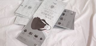 에버그린 순면 끈조절 KF80 마스크 - 화이트/블랙 컬러 대형 - 10매 — 5점을 준 리뷰어가 2021년 6월 올린 사용 사진