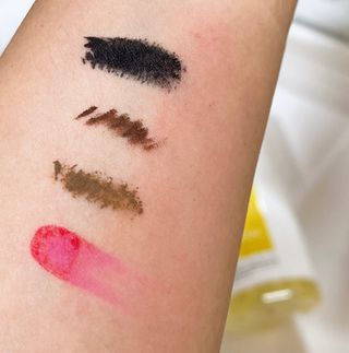 랑벨 내츄럴 딥 립앤아이 리무버 210ml — 4.5점을 준 리뷰어가 2022년 6월 올린 사용 사진