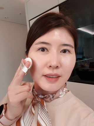 세렌디뷰티 퍼펙트 에어리 래디언스 쿠션 — 5점을 준 리뷰어가 2022년 1월 올린 사용 사진