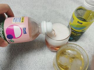더그레잇티 콤부차 [매일유업] 더그레잇티 44kcal 콤부차 300ml *12개입 (오리지널 6개+베리리치 6개) — 5점을 준 리뷰어가 2023년 7월 올린 사용 사진