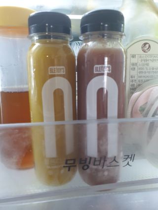 BLENDY'S 핑크 스무디+블론디 스무디 — 5점을 준 리뷰어가 2021년 10월 올린 사용 사진