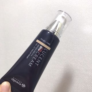 아이앤립 / EYENLIP 아이앤립 루센트 비비크림 2 Color — 5점을 준 리뷰어가 2021년 6월 올린 사용 사진