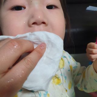 디어엘로디 프리미엄 유기농 베이비 솜티슈 40매 3 + 1 PACK — 5점을 준 리뷰어가 2021년 3월 올린 사용 사진