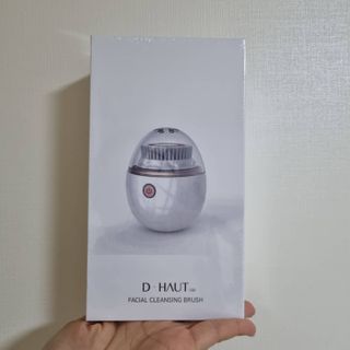 디하우트 랩 디하우트랩 클렌징 피부관리기 진동클렌저 실리콘+2종 인조모 브러시 — 5점을 준 리뷰어가 2021년 11월 올린 사용 사진
