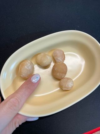 도이퉁 마카다미아 넛 90g  로얄 마카넛 오리지널 쏠트 허니 — 5점을 준 리뷰어가 2021년 4월 올린 사용 사진