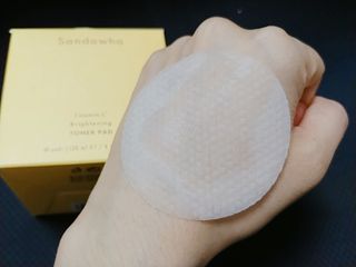 산다화 비타민씨 화이트닝 토너 패드 — 5점을 준 리뷰어가 2023년 5월 올린 사용 사진