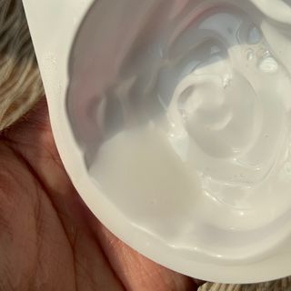 제주인디 카멜리아 블러썸 바이오셀룰로오스 마스크팩 — 4점을 준 리뷰어가 2021년 10월 올린 사용 사진