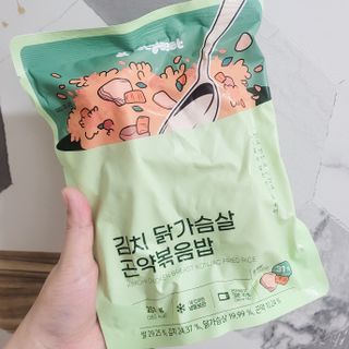 [푸딩팩토리] 요잇조잇 닭갈비 닭가슴살/김치 닭가슴살 곤약볶음밥 2종 (김치볶음밥 2개 닭갈비 볶음밥 1개) — 5점을 준 리뷰어가 2022년 7월 올린 사용 사진