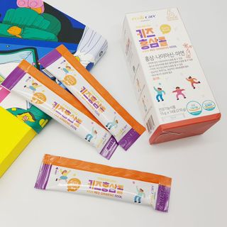 베거스코리아 [콜리케어] 키즈 홍삼콜리 딸기맛 14포 — 5점을 준 리뷰어가 2021년 5월 올린 사용 사진