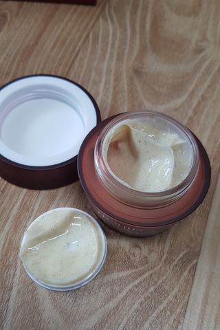 약손명가코스메틱 헤르비스 아로마 크림팩 50ml — 5점을 준 리뷰어가 2021년 3월 올린 사용 사진