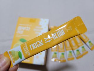참앤들황토농원 7가지 맛! 탄산 톡톡! 스파클링! 데이앤 콤부차 7종 10포 1박스씩 ★총 7박스★ — 5점을 준 리뷰어가 2023년 2월 올린 사용 사진