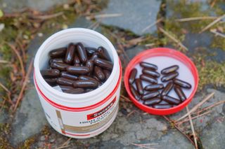 Swisse 스위스 고함량 프로폴리스 2,000mg 210정 — 5점을 준 리뷰어가 2021년 5월 올린 사용 사진