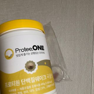 프로티원 단백질쉐이크 곡물맛 2주분 1통+보틀 — 5점을 준 리뷰어가 2021년 4월 올린 사용 사진