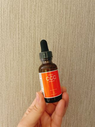 더마 사이언스 비타민 CCC 앰플 기미 브라이트닝 세럼 30ml — 5점을 준 리뷰어가 2021년 8월 올린 사용 사진