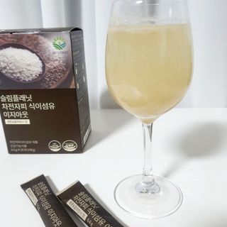슬림플래닛 차전자피 식이섬유 이지아웃 — 5점을 준 리뷰어가 2021년 8월 올린 사용 사진