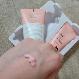 파시 FASCY 高保湿ハンドクリーム40ml+80ml セット — 5점을 준 리뷰어가 2021년 7월 올린 사용 사진