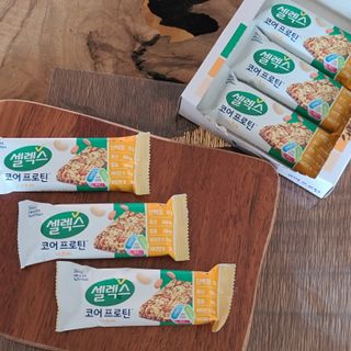 셀렉스스포츠 셀렉스 코어 프로틴 너츠바 50g 6개입 + Slim 25 스타터키트 — 4점을 준 리뷰어가 2021년 6월 올린 사용 사진