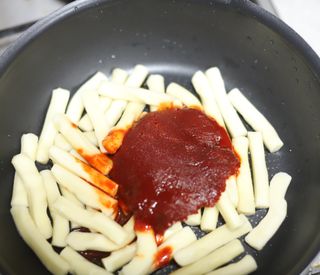 추억의 국민학교 떡볶이 국떡 뉴트로 5종 — 5점을 준 리뷰어가 2021년 10월 올린 사용 사진
