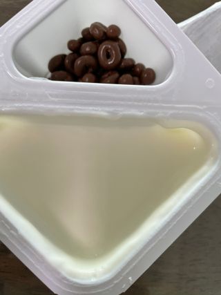 매일바이오 토핑요거트 — 4.5점을 준 리뷰어가 2021년 6월 올린 사용 사진