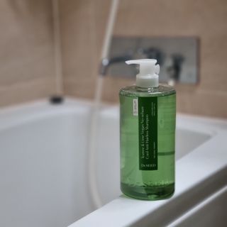 닥터시드 티트리 앤 라임 비건 지성케어 쿨 탈모 샴푸 (1000ml) — 5점을 준 리뷰어가 2023년 12월 올린 사용 사진