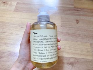 빅그린 안티 헤어로스 탈모 카렌듈라 바이옴 샴푸 500ml (지성두피용) — 5점을 준 리뷰어가 2022년 7월 올린 사용 사진