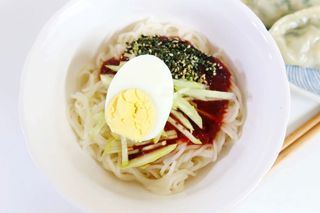 [한면원] 비빔국수 2인분 — 5점을 준 리뷰어가 2022년 8월 올린 사용 사진