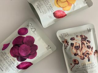 딜라이트 프로젝트 바삭한 원물칩 3종 고구마칩, 자색고구마칩, 느타리버섯칩 [총 6봉지] — 5점을 준 리뷰어가 2022년 2월 올린 사용 사진