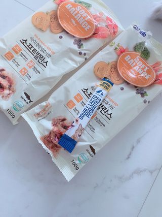 씨디랩 구강에서 장까지 한 번에 관리하는 더블락토 강아지 고양이 유산균 — 5점을 준 리뷰어가 2021년 6월 올린 사용 사진