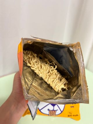 안심댕면 강아지라면 5봉지+쓰담쓰담 종합영양제 2스틱 샘플 증정 — 5점을 준 리뷰어가 2022년 8월 올린 사용 사진