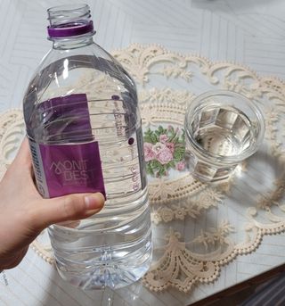 몽베스트 MONTBEST 1L 12입 — 5점을 준 리뷰어가 2022년 2월 올린 사용 사진