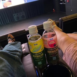 더그레잇티 콤부차 [매일유업] 더그레잇티 44kcal 콤부차 300ml *12개입 (오리지널 6개+베리리치 6개) — 5점을 준 리뷰어가 2023년 7월 올린 사용 사진