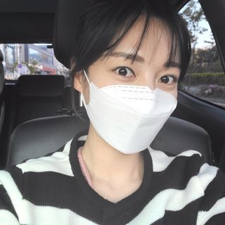 데일리브레스황사마스크KF94대형 데일리브레스 황사방역마스크 KF94 대형 — 5점을 준 리뷰어가 2021년 4월 올린 사용 사진