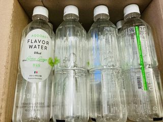 아쿠아스 플레이버워터 ★[아쿠아스] 제로칼로리 플레이버워터 복숭아/청포도 1BOX 20개입 — 5점을 준 리뷰어가 2021년 4월 올린 사용 사진