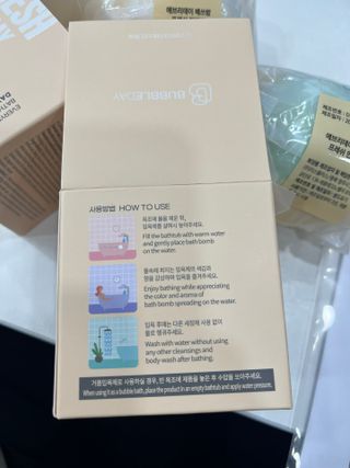 소담스퀘어 상암 Evreryday Bath Bomb Day7(에브리데이 배쓰밤 데이7) / 7종 중 2종 랜덤발송 — 5점을 준 리뷰어가 2022년 11월 올린 사용 사진
