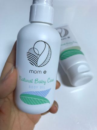 mom e 맘이 내추럴 베이비 케어 크림+바디오일 — 4.5점을 준 리뷰어가 2021년 1월 올린 사용 사진