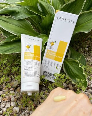 랑벨 비타 에너지 잡티 크림 75ml (피부 속 기미완화크림) — 5점을 준 리뷰어가 2022년 5월 올린 사용 사진