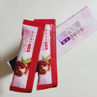 헬스업_쁘띠쁘띠석류콜라겐젤리_20g x 14포 — 5점을 준 리뷰어가 2021년 3월 올린 사용 사진