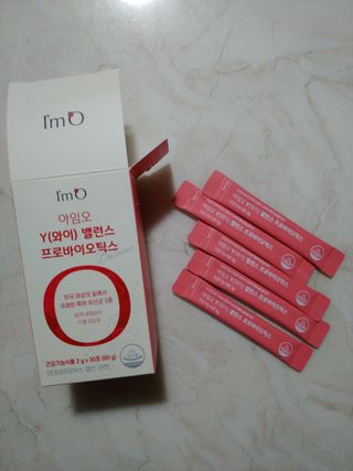 아임오 Y와이 밸런스 프로바이오틱스 30포 — 5점을 준 리뷰어가 2021년 12월 올린 사용 사진