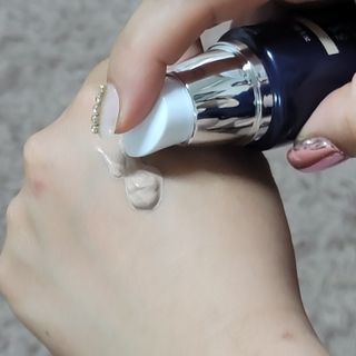 아이앤립 / EYENLIP 아이앤립 루센트 비비크림 2 Color — 5점을 준 리뷰어가 2021년 7월 올린 사용 사진