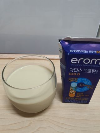 이롬 erom 닥터스 프로틴 골드 — 5점을 준 리뷰어가 2021년 4월 올린 사용 사진