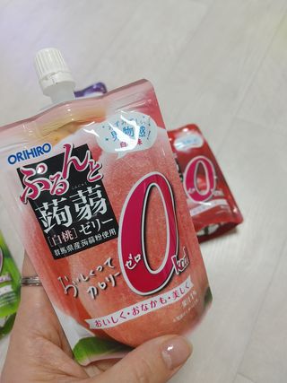 ORIHIRO 오리히로 곤약젤리 제로칼로리 130g 4종 4팩(맛별로 1팩씩) — 5점을 준 리뷰어가 2023년 2월 올린 사용 사진