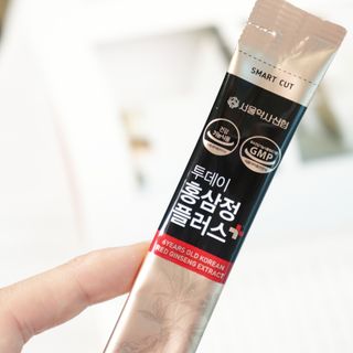 서울약사신협_투데이홍삼정플러스스틱_10g x 30포 — 5점을 준 리뷰어가 2021년 1월 올린 사용 사진