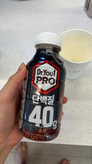 닥터유 프로 단백질 드링크 40g 초코 닥터유 프로 단백질드링크 40g 초코 — 5점을 준 리뷰어가 2024년 9월 올린 사용 사진